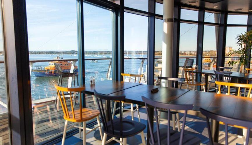 Rnli College Ξενοδοχείο Poole Εξωτερικό φωτογραφία