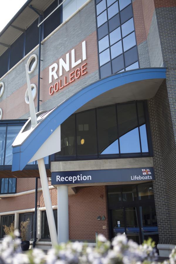 Rnli College Ξενοδοχείο Poole Εξωτερικό φωτογραφία