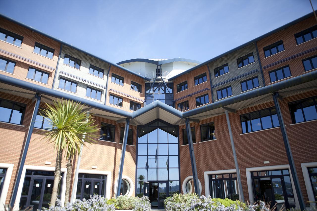 Rnli College Ξενοδοχείο Poole Εξωτερικό φωτογραφία